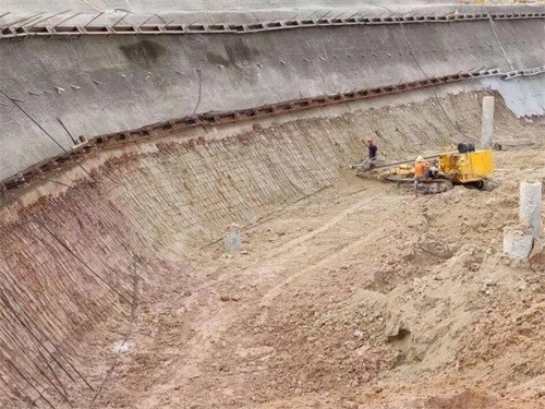 长武基坑边坡加固